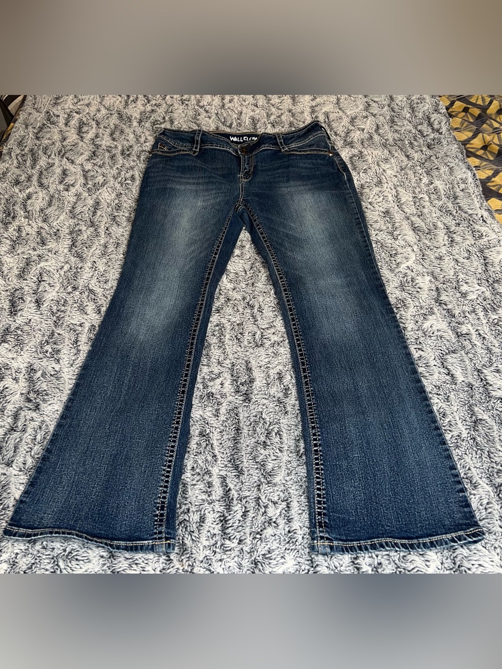 Wallflower Size 15 Stretch Boot Cut Flare Jeans Luscious Curvy Fit